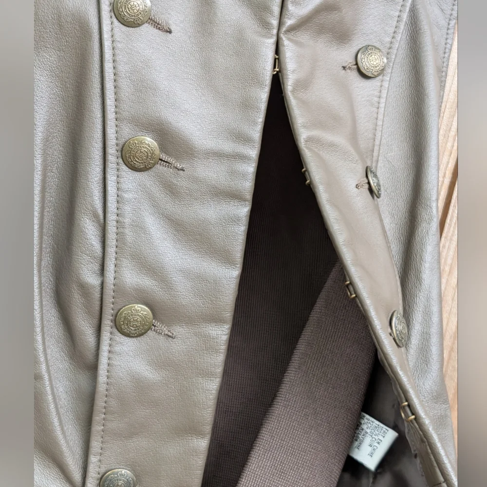Nygard Collection Brown Leather Steampunk Style Vest Hook Closure Button Detail - Picture 6 of 14